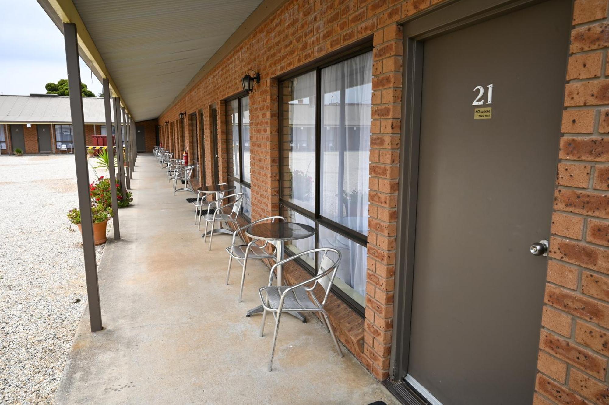 Holbrook Town Centre Motor Inn Εξωτερικό φωτογραφία