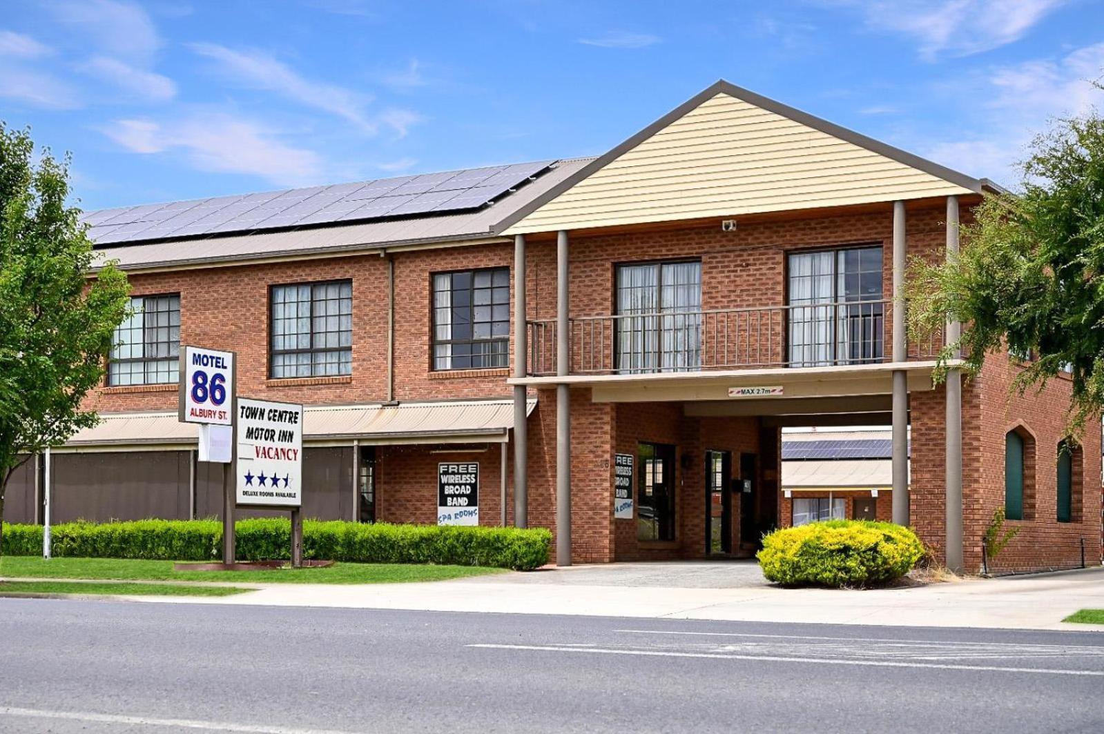 Holbrook Town Centre Motor Inn Εξωτερικό φωτογραφία