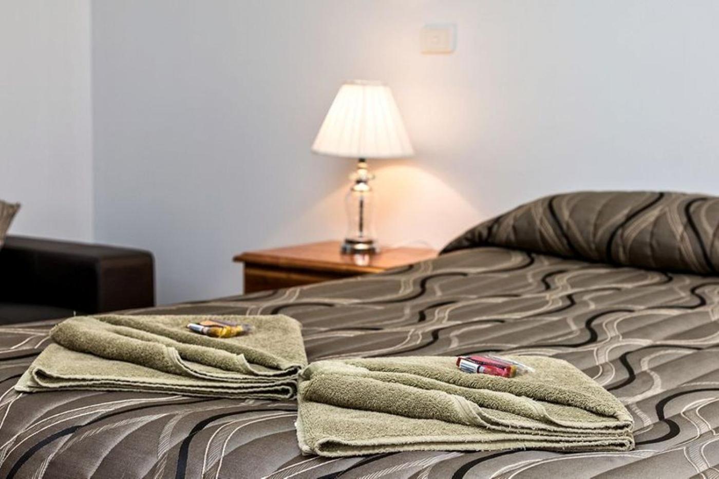 Holbrook Town Centre Motor Inn Εξωτερικό φωτογραφία